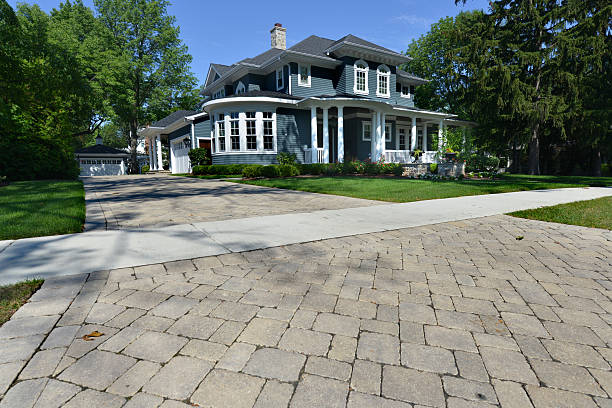 Best Driveway Paving Company  in St Elmo, IL